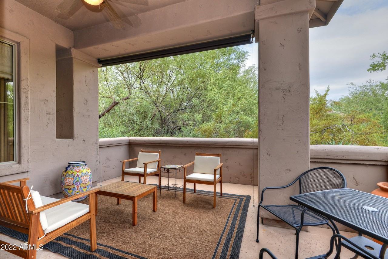 9257 East Mohawk Lane - Photo 3 of 28