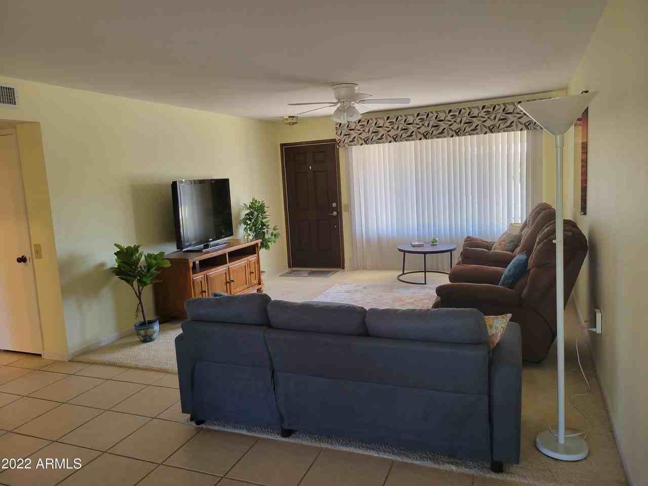 9714 Hawthorn Court - Photo 7 of 22