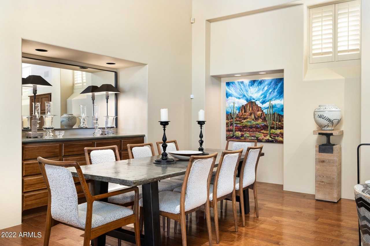 9492 Sundance Trail - Photo 7 of 33