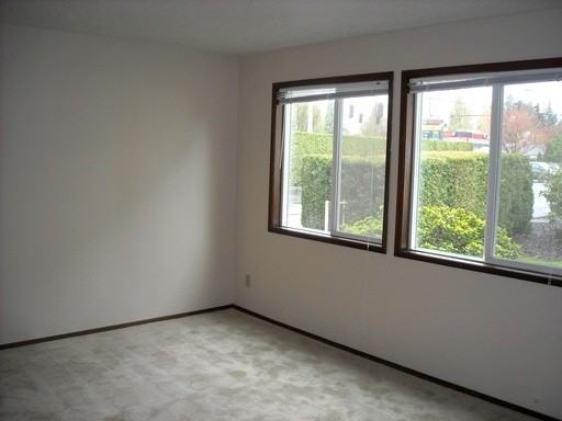 4108 SE Cesar E Chavez Blvd - Photo 2 of 10