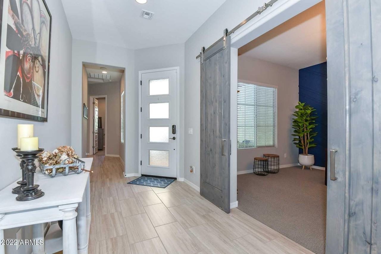 9661 West Patrick Lane - Photo 3 of 50