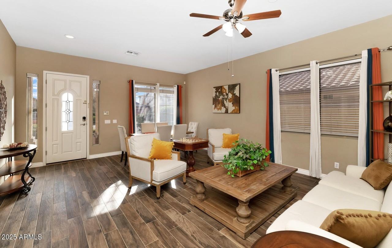 540 North Scott Drive - Photo 3 of 33