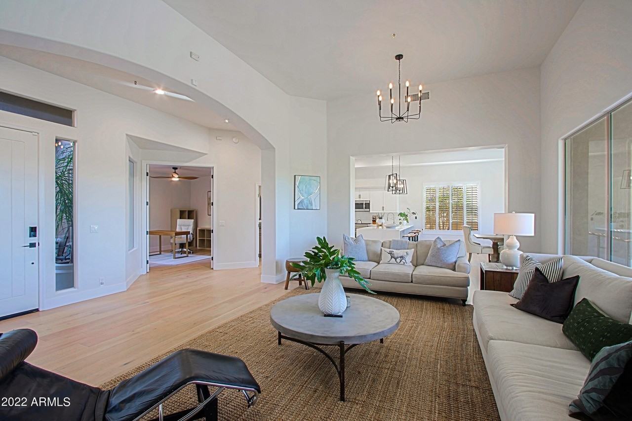 6884 East Amber Sun Drive - Photo 7 of 50