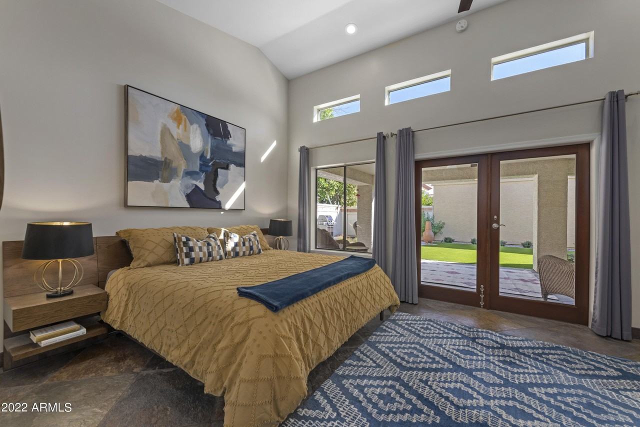 8756 East Mustang Trail - Photo 6 of 42