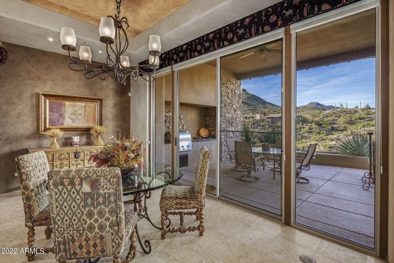 9792 Forgotten Hills Drive - Photo 7 of 17