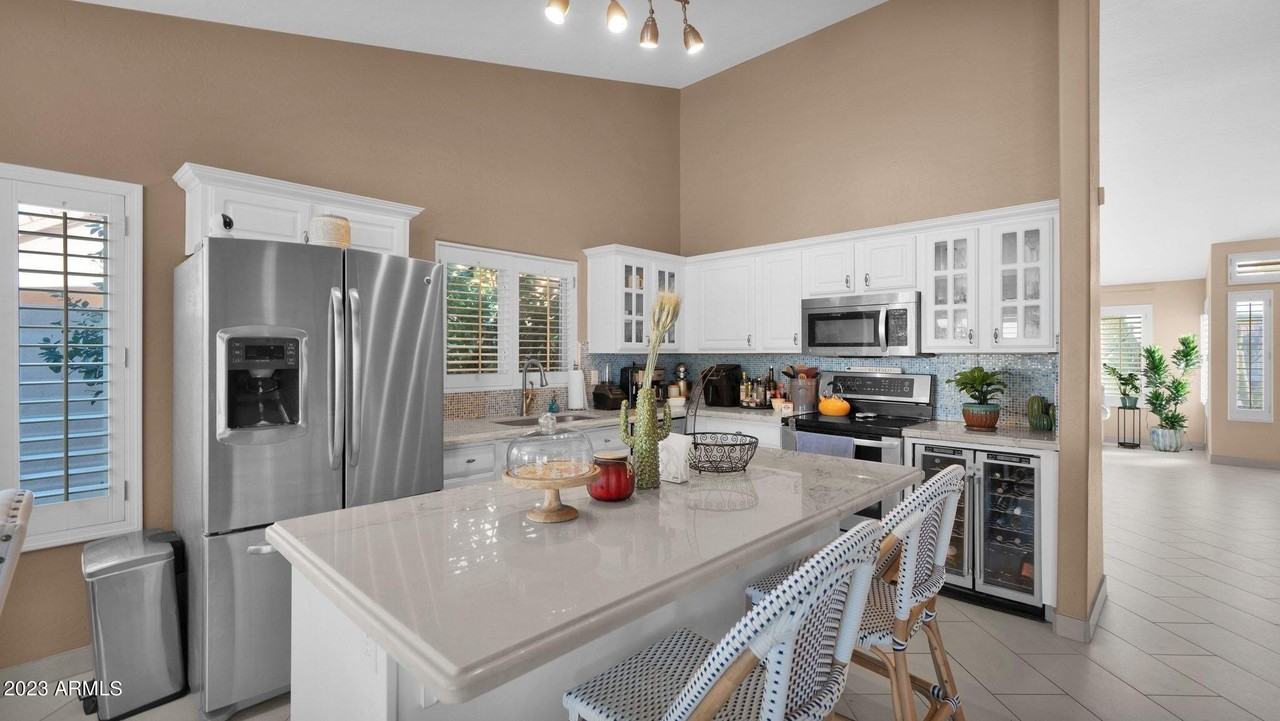 18240 North 45th Street - Photo 4 of 24