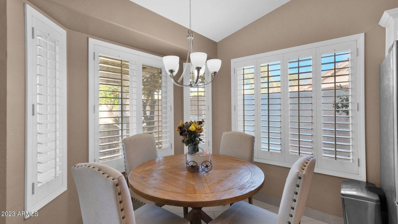 18240 North 45th Street - Photo 6 of 24