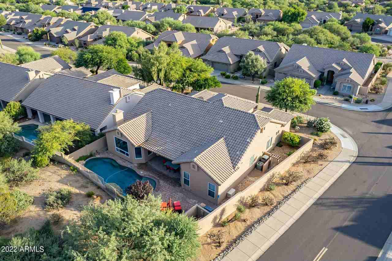 11056 East Oberlin Way - Photo 7 of 50