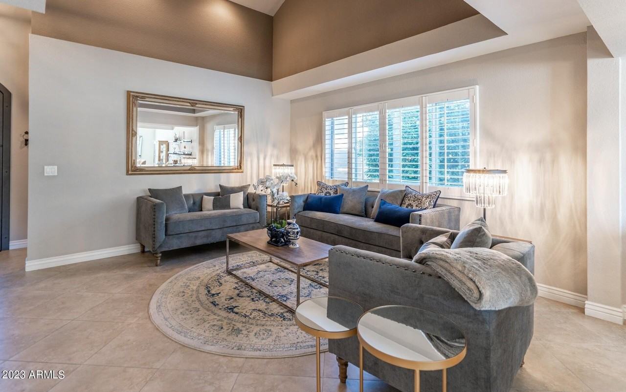 15411 North 61st Street - Photo 2 of 50