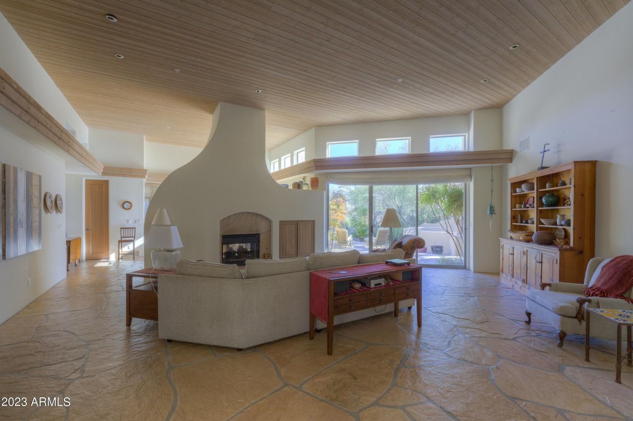 7526 E Club Villa Cir - Photo 3 of 18