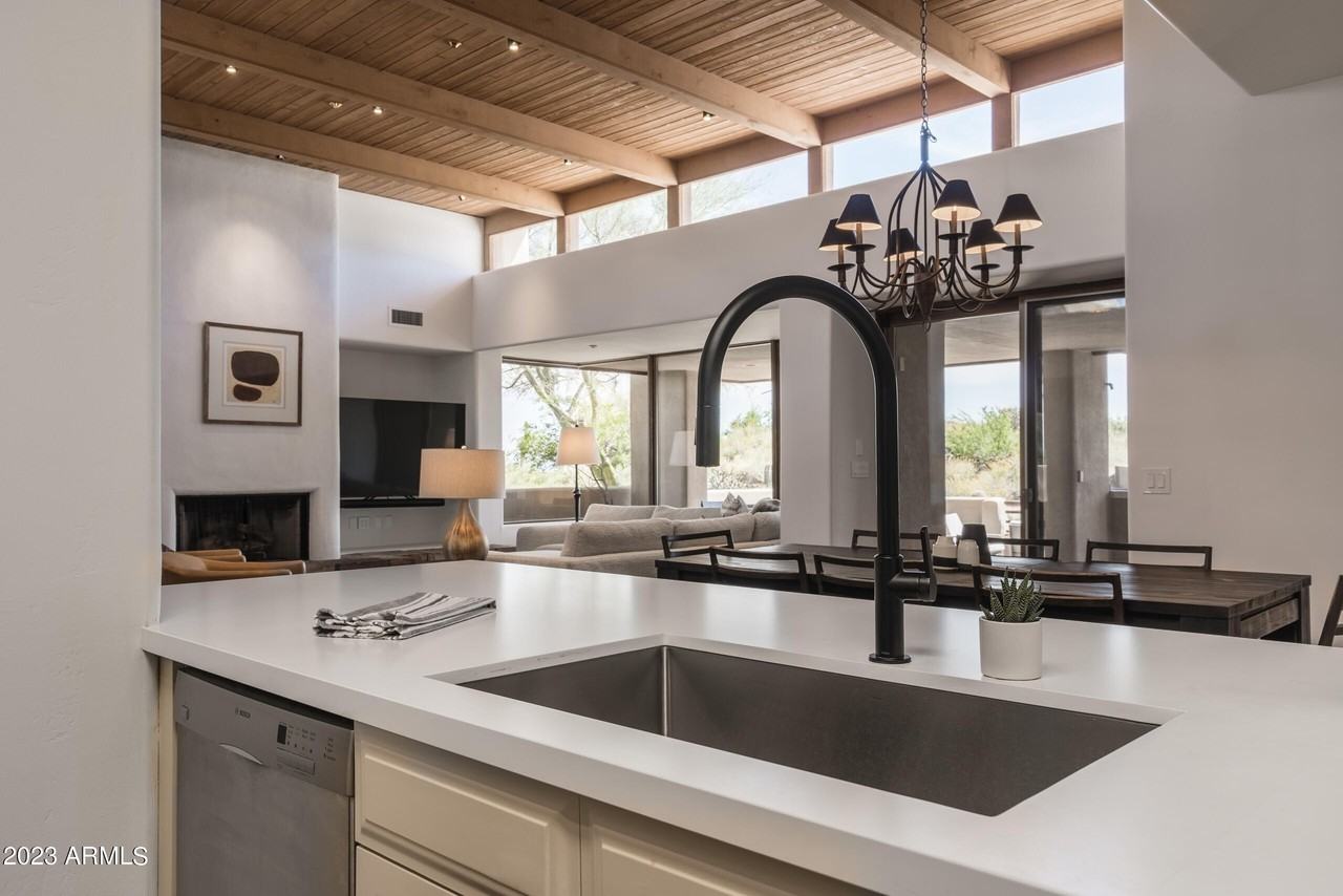 11199 Prospect Point Drive - Photo 7 of 25