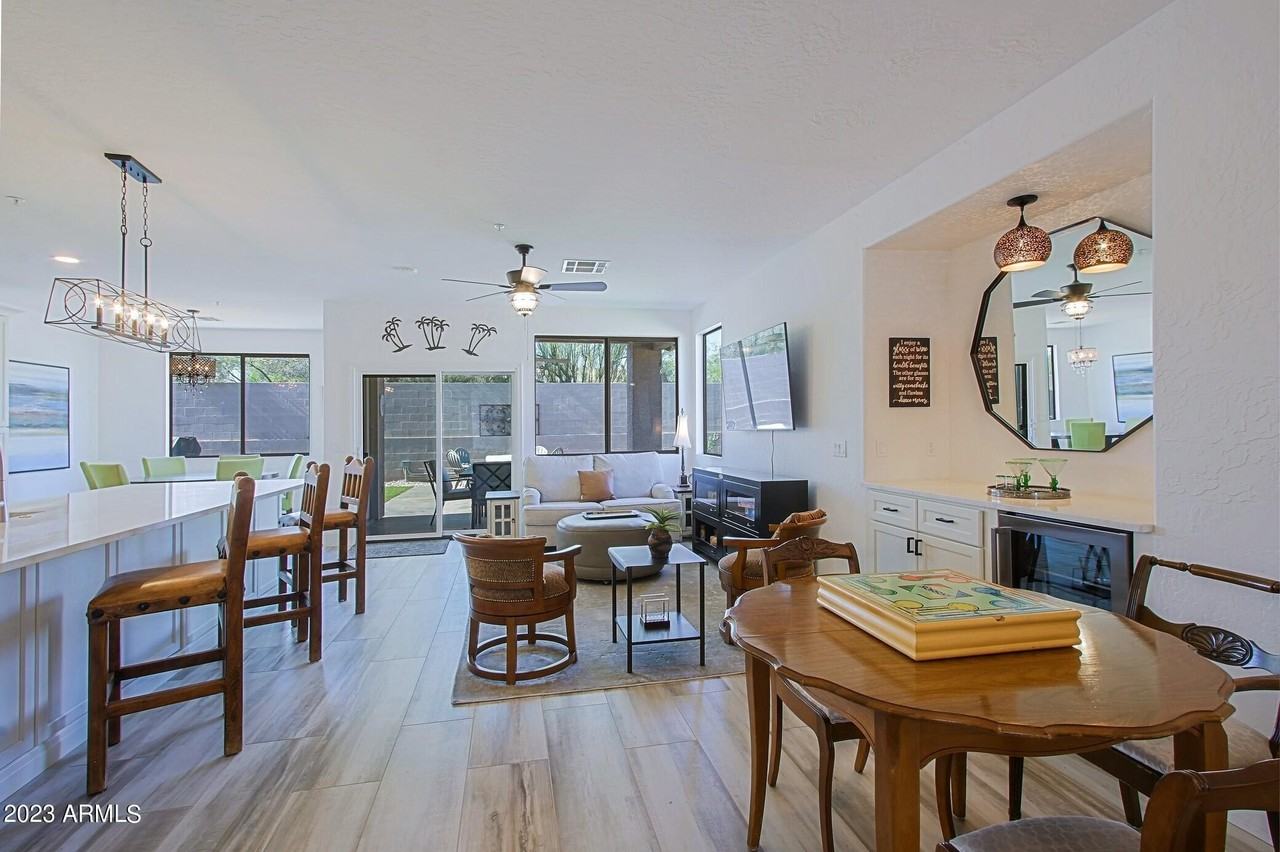 7308 East Whispering Wind Drive - Photo 7 of 49