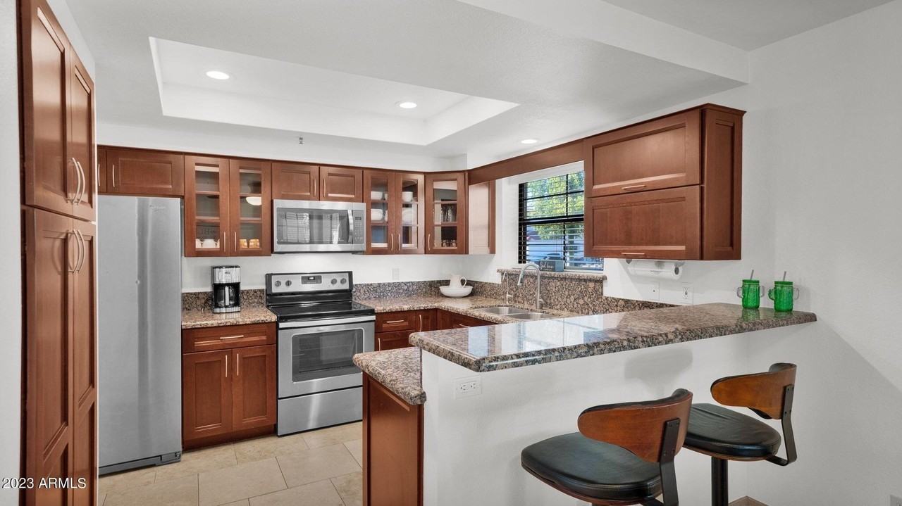 8300 E Via De Ventura Unit 1018 #1018 - Photo 5 of 31