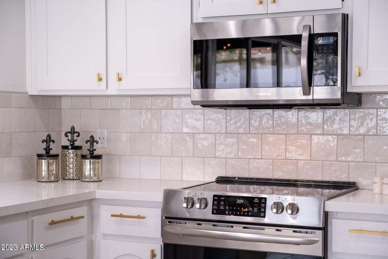 7733 East Hubbell Street - Photo 7 of 50