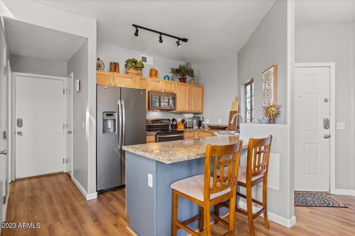 4066 East Melinda Lane - Photo 7 of 29