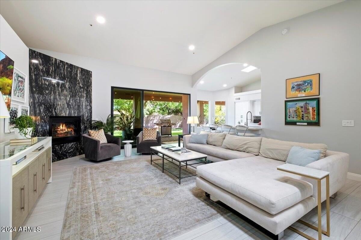 9458 East Desert Cove Avenue - Photo 4 of 26