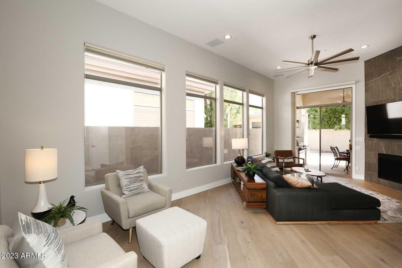 7305 E Del Acero Dr - Photo 5 of 50