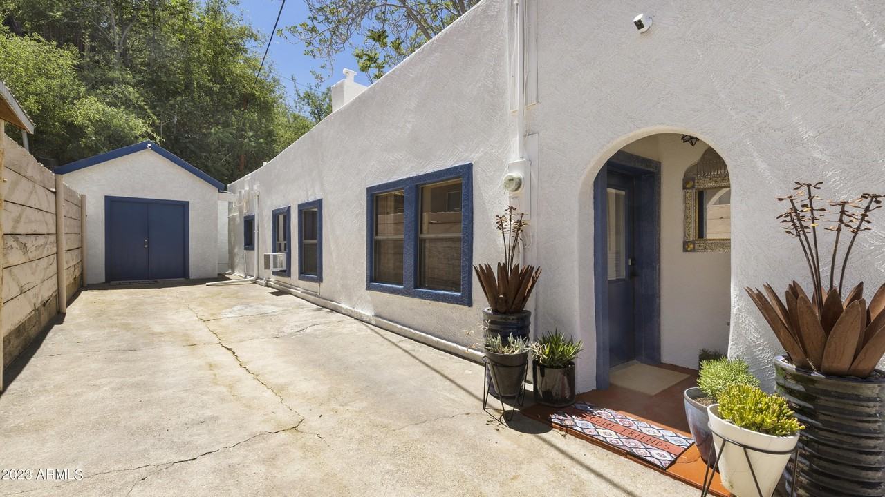 188 Adonis Avenue - Photo 2 of 31