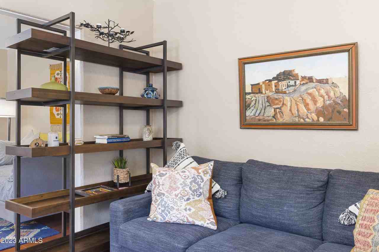 188 Adonis Avenue - Photo 6 of 31