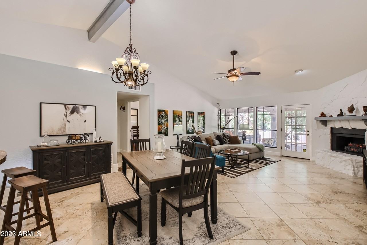 15816 East Kim Drive - Photo 7 of 24