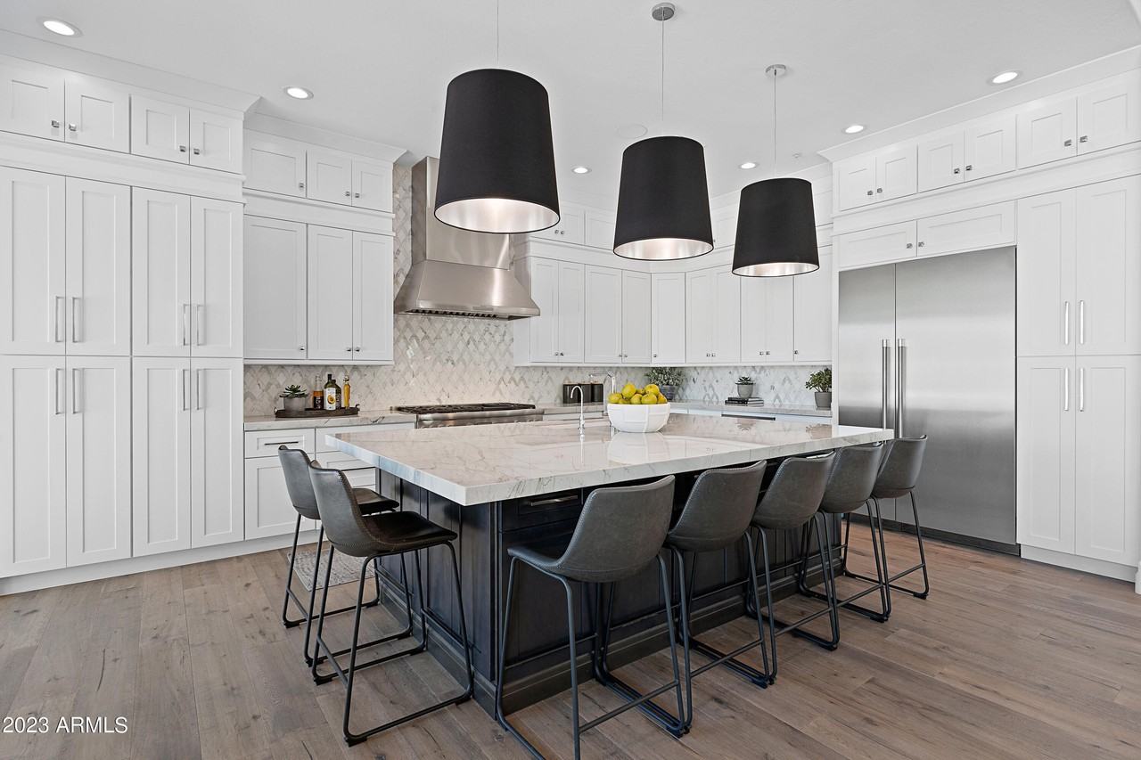 20253 North 83rd Place - Photo 6 of 38