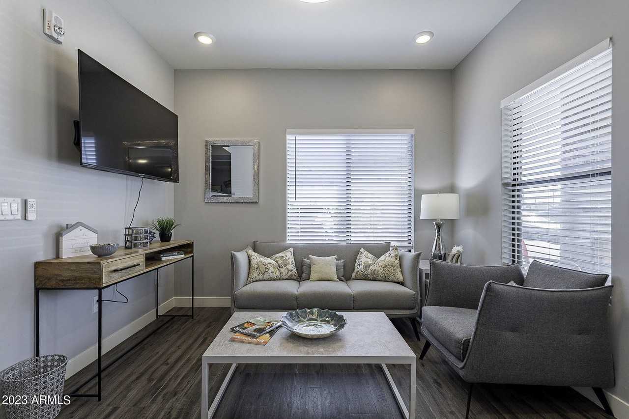 475 North 9th Street #106 - Photo 7 of 29