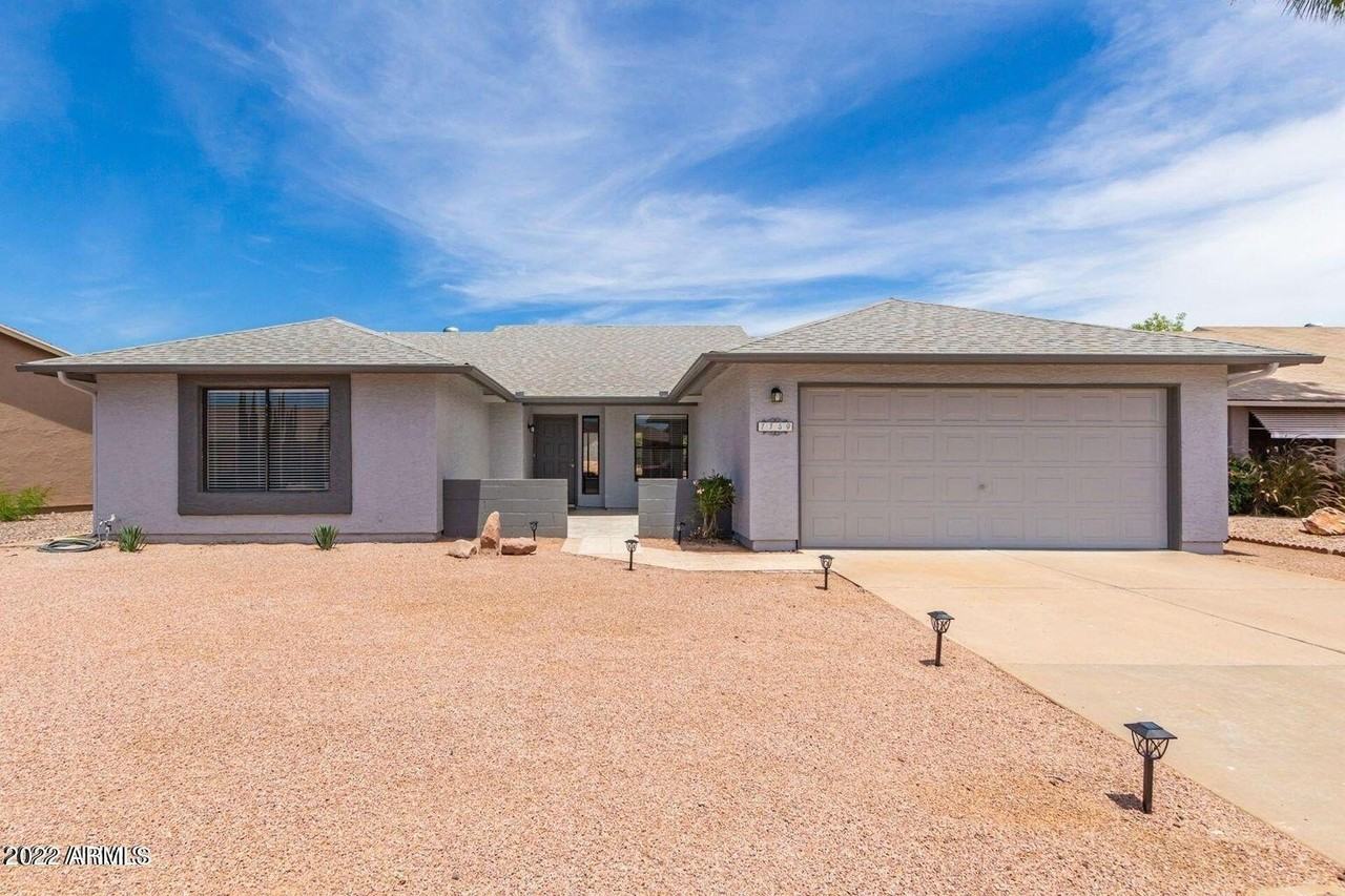 1149 Firefly Avenue - Photo 3 of 47