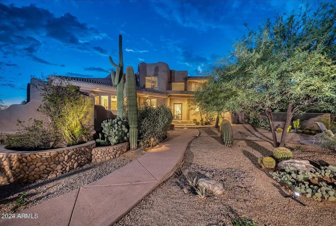 9318 East Sands Drive - Photo 2 of 21