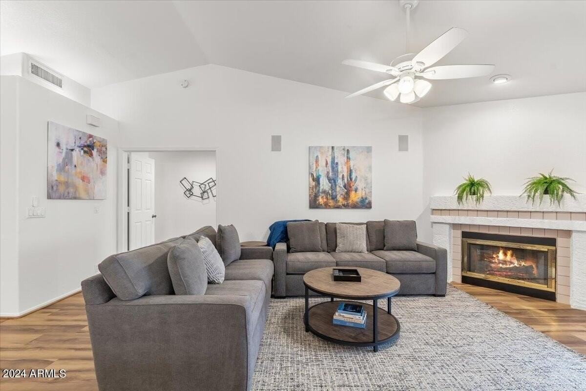 8818 West Piute Avenue - Photo 7 of 40