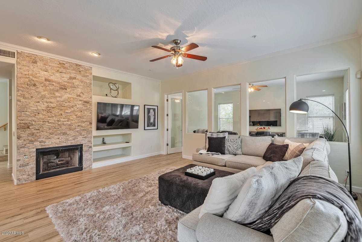 16457 N 103rd Pl - Photo 3 of 35