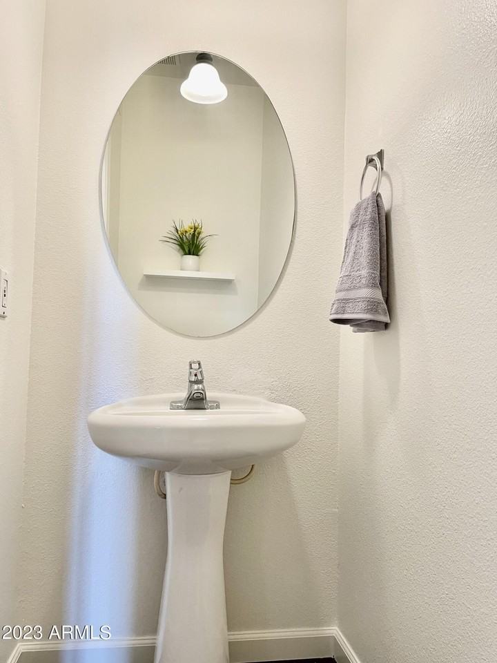 19777 N 76th St Apt 1349 #1349 - Photo 5 of 25