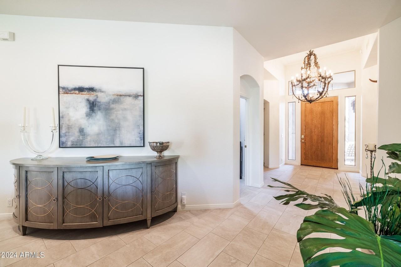 7020 E Mighty Saguaro Way - Photo 4 of 50