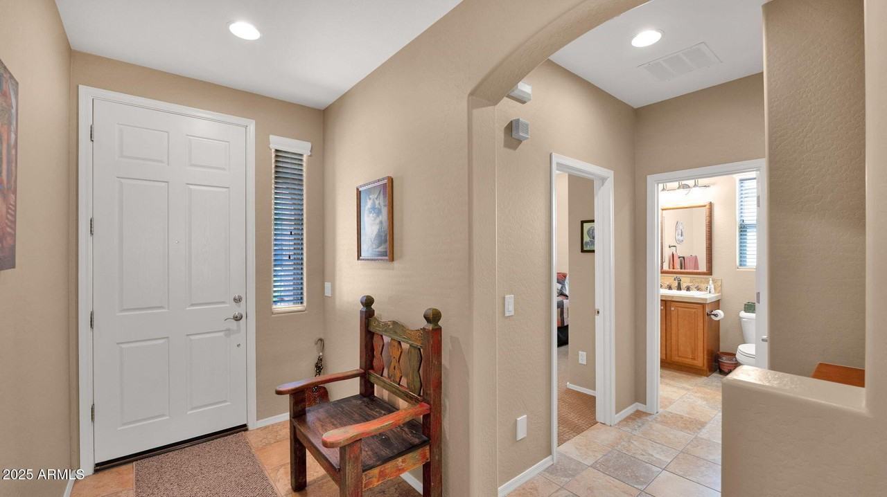 12975 Yellow Bird Lane - Photo 4 of 33