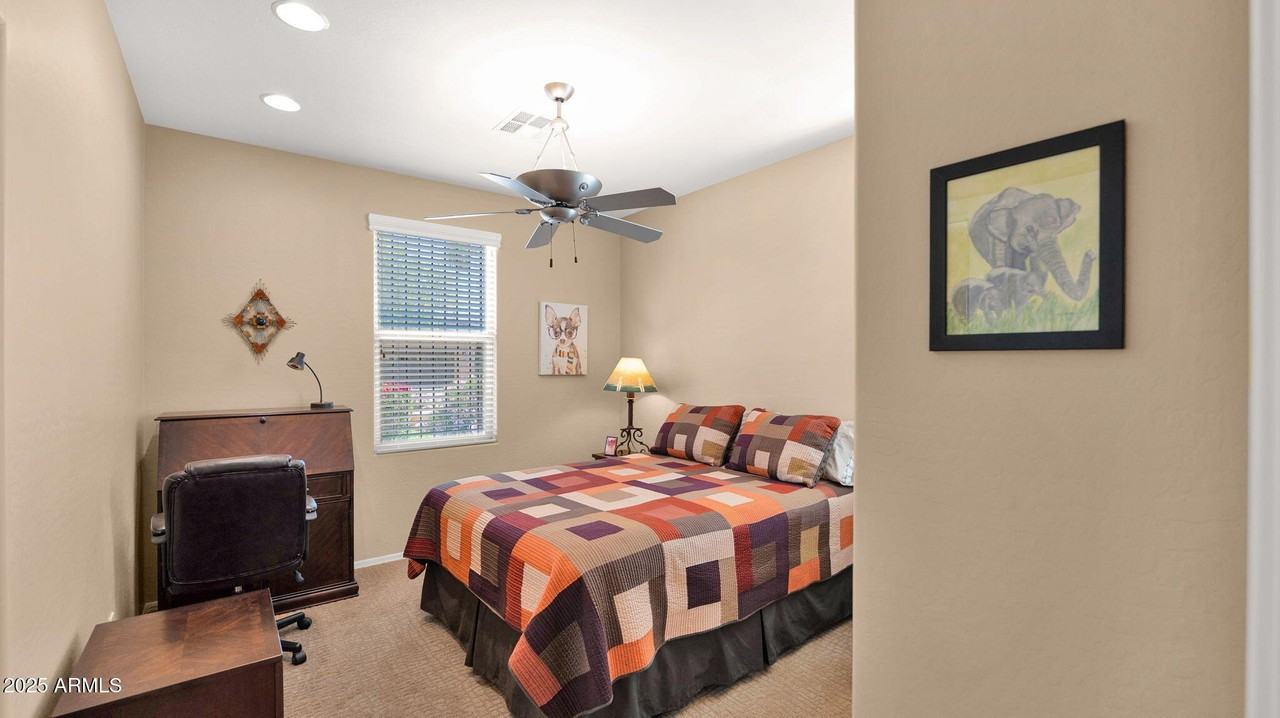 12975 Yellow Bird Lane - Photo 6 of 33