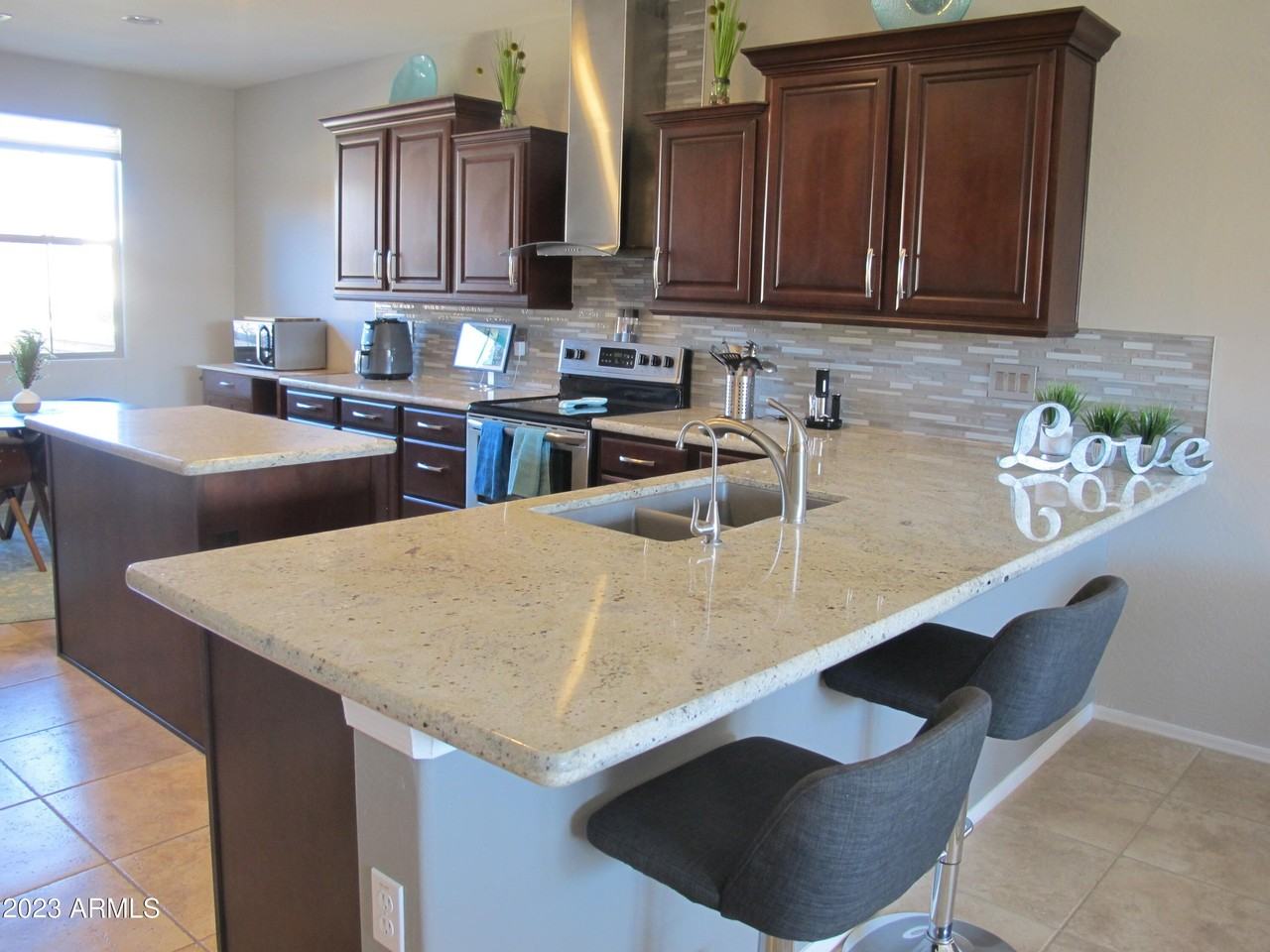 12467 Alyssa Lane - Photo 6 of 34