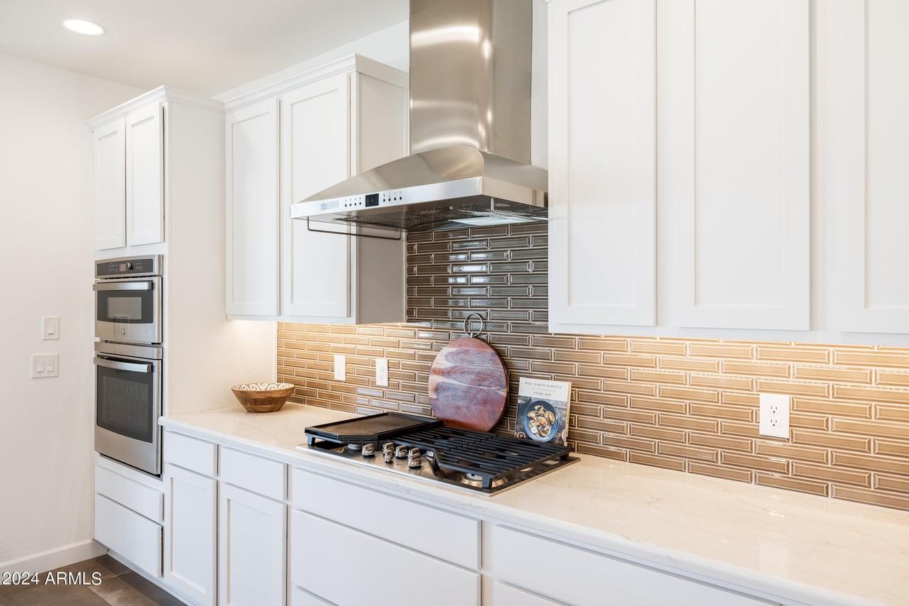 13331 West Palo Brea Lane - Photo 7 of 30