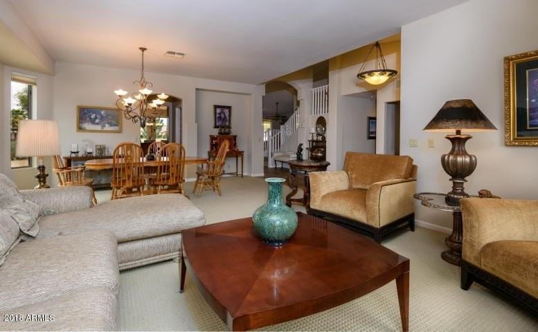 24214 Southwest Lakeway Circle - Photo 2 of 28