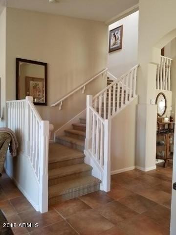 24214 Southwest Lakeway Circle - Photo 5 of 28