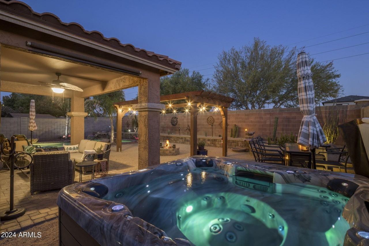 1537 East Indigo Street - Photo 3 of 50