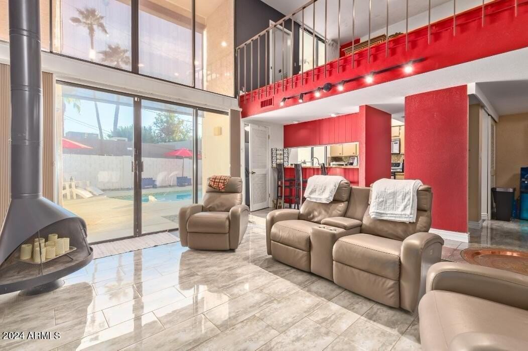 2615 East Campbell Avenue - Photo 2 of 6