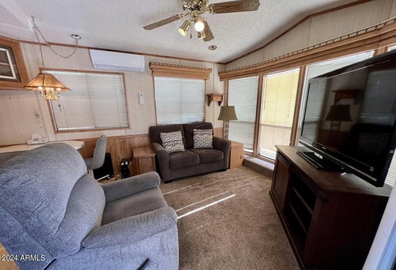 210 East Mesa Drive - Photo 6 of 18