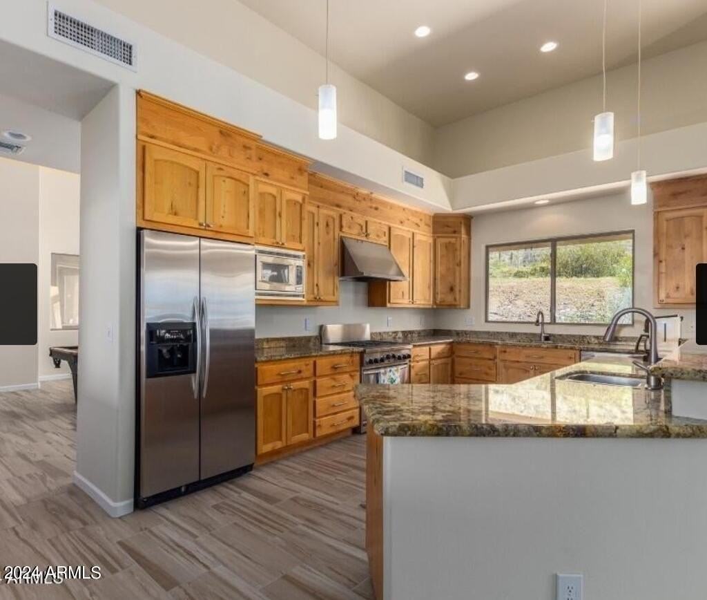 2715 West Cheyenne Drive - Photo 5 of 27