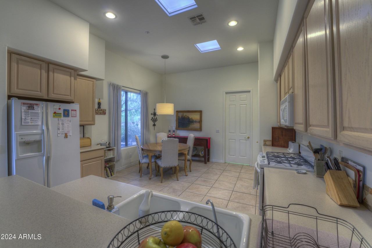 7403 Quien Sabe Way - Photo 5 of 31