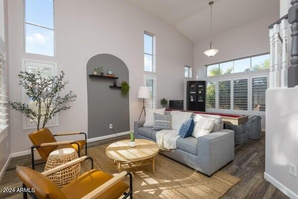 1568 San Remo Avenue - Photo 4 of 50