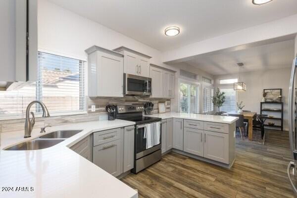 1568 San Remo Avenue - Photo 5 of 50