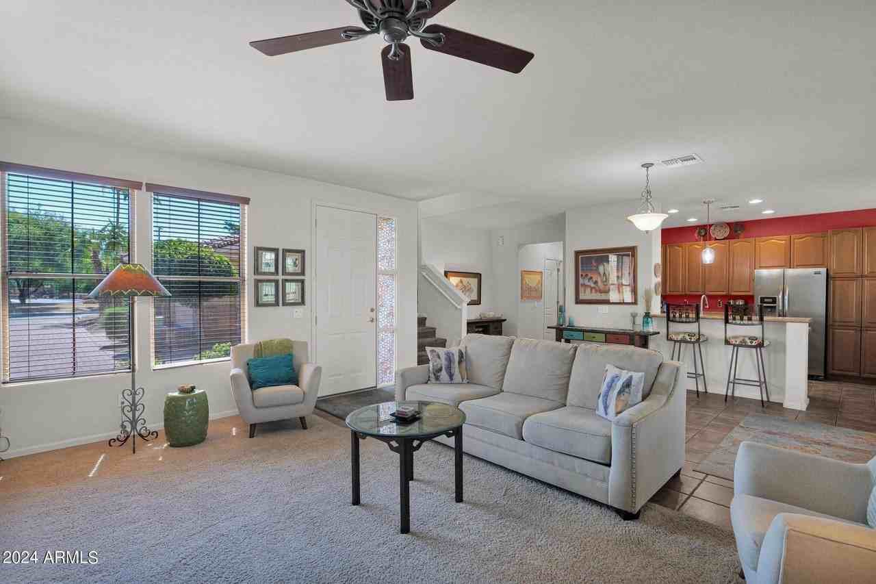 13620 West Cypress Street - Photo 6 of 39