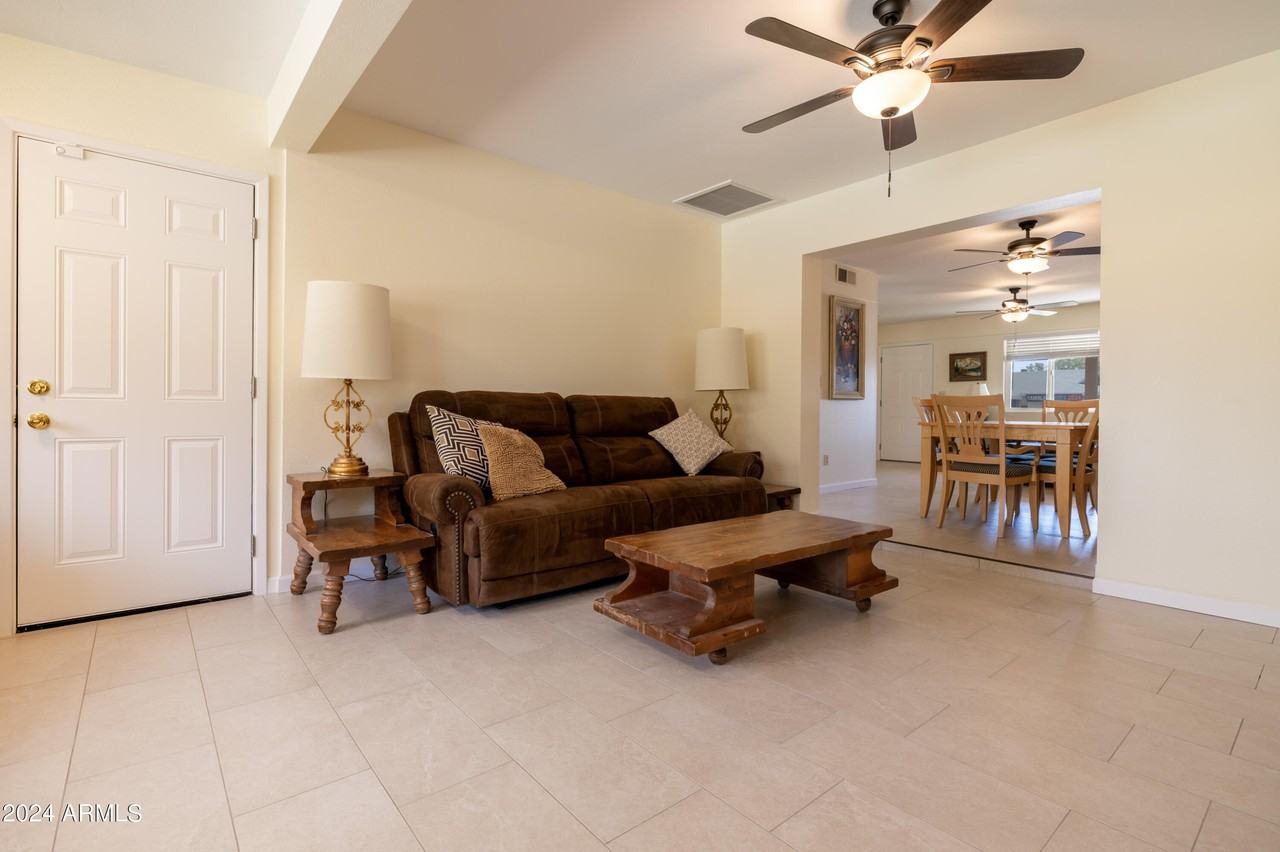 10846 North 109th Avenue - Photo 6 of 32