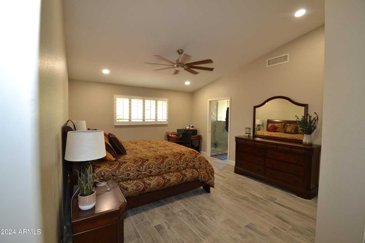 19518 N 89th Dr - Photo 7 of 15