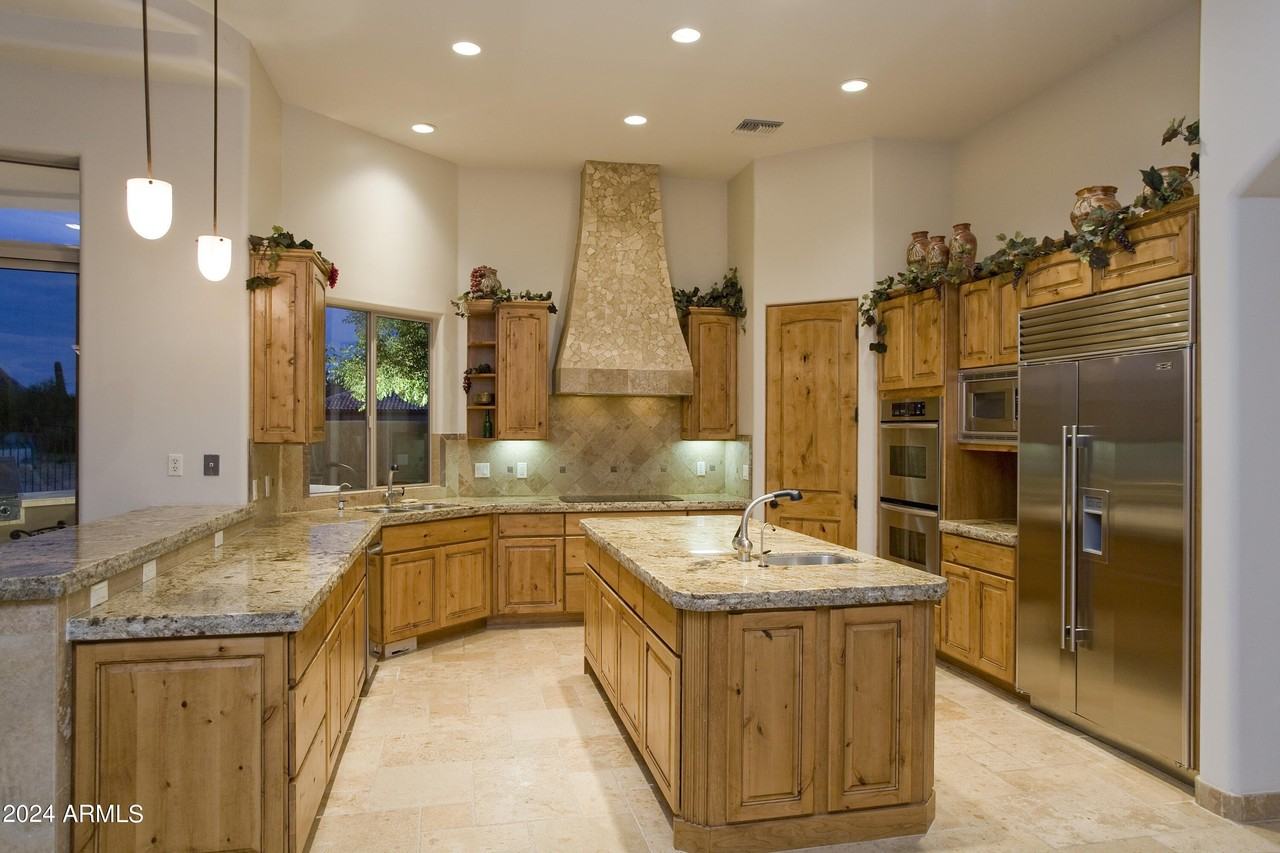 28695 North 94th Place - Photo 6 of 9