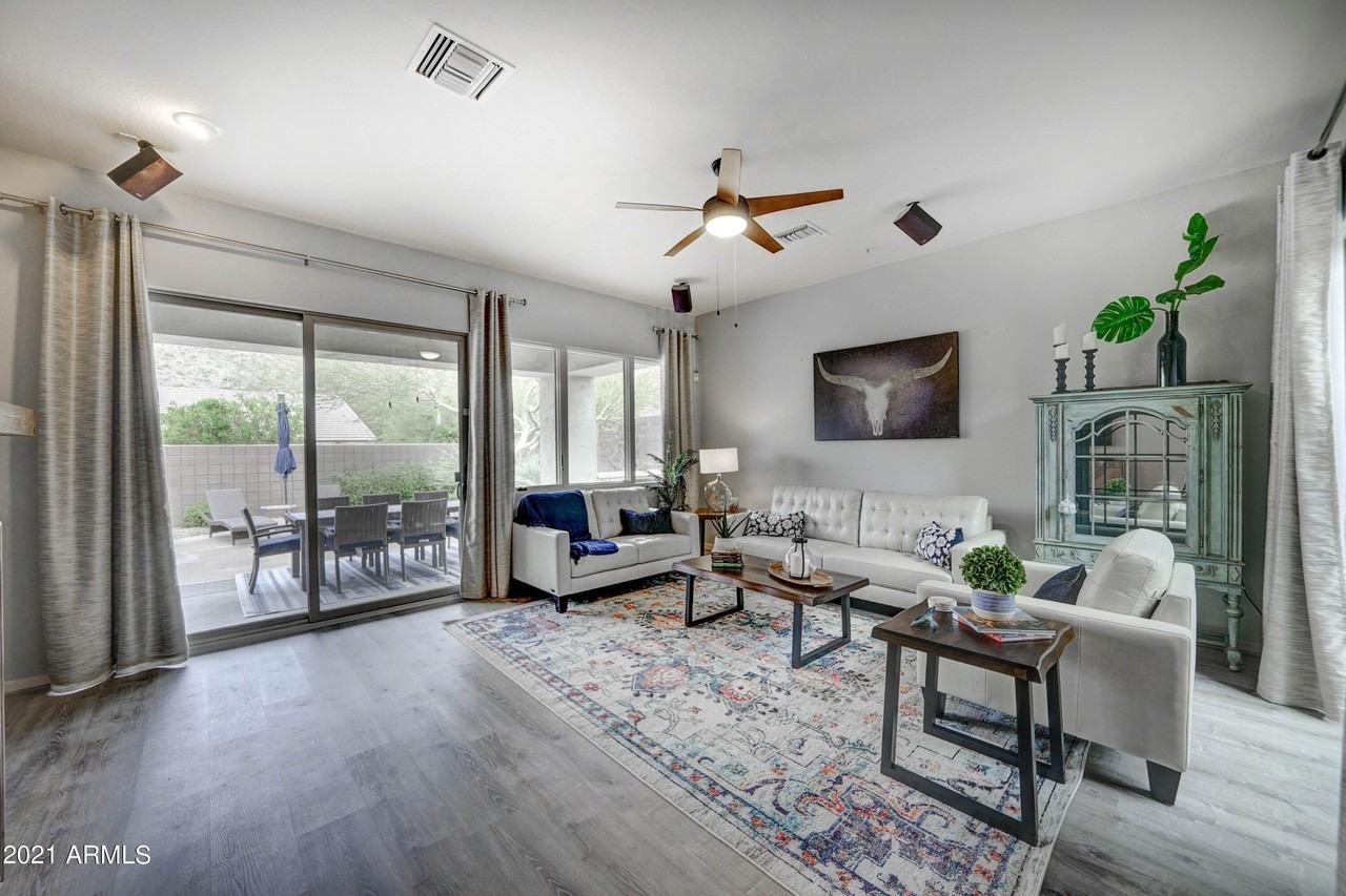 11420 North 141st Street - Photo 7 of 40